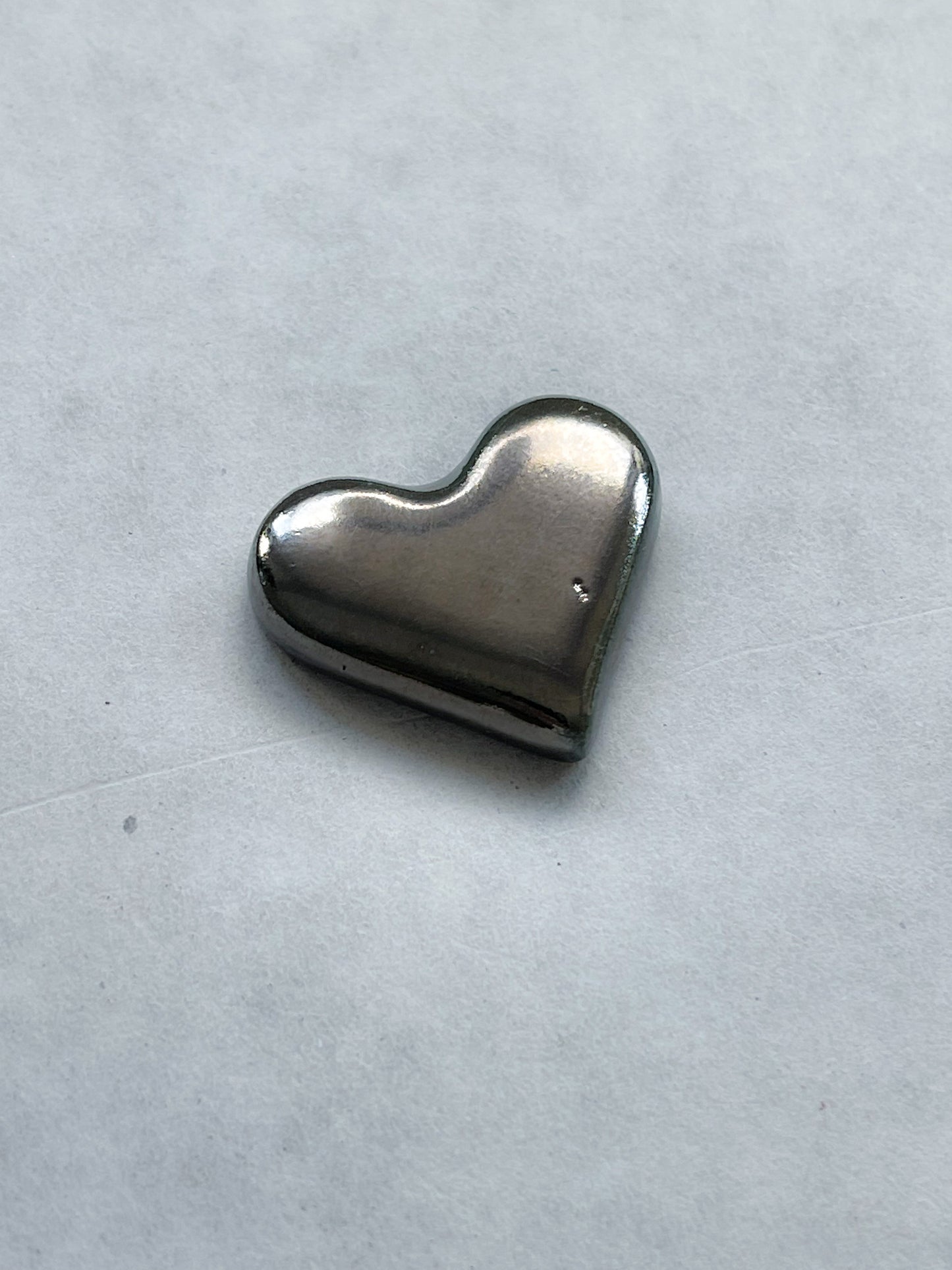 Charms : heart medium